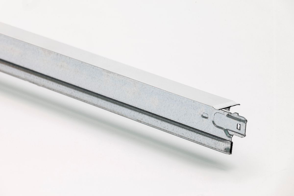 Profilo trasv/120 antisganc(24X37X1200)G